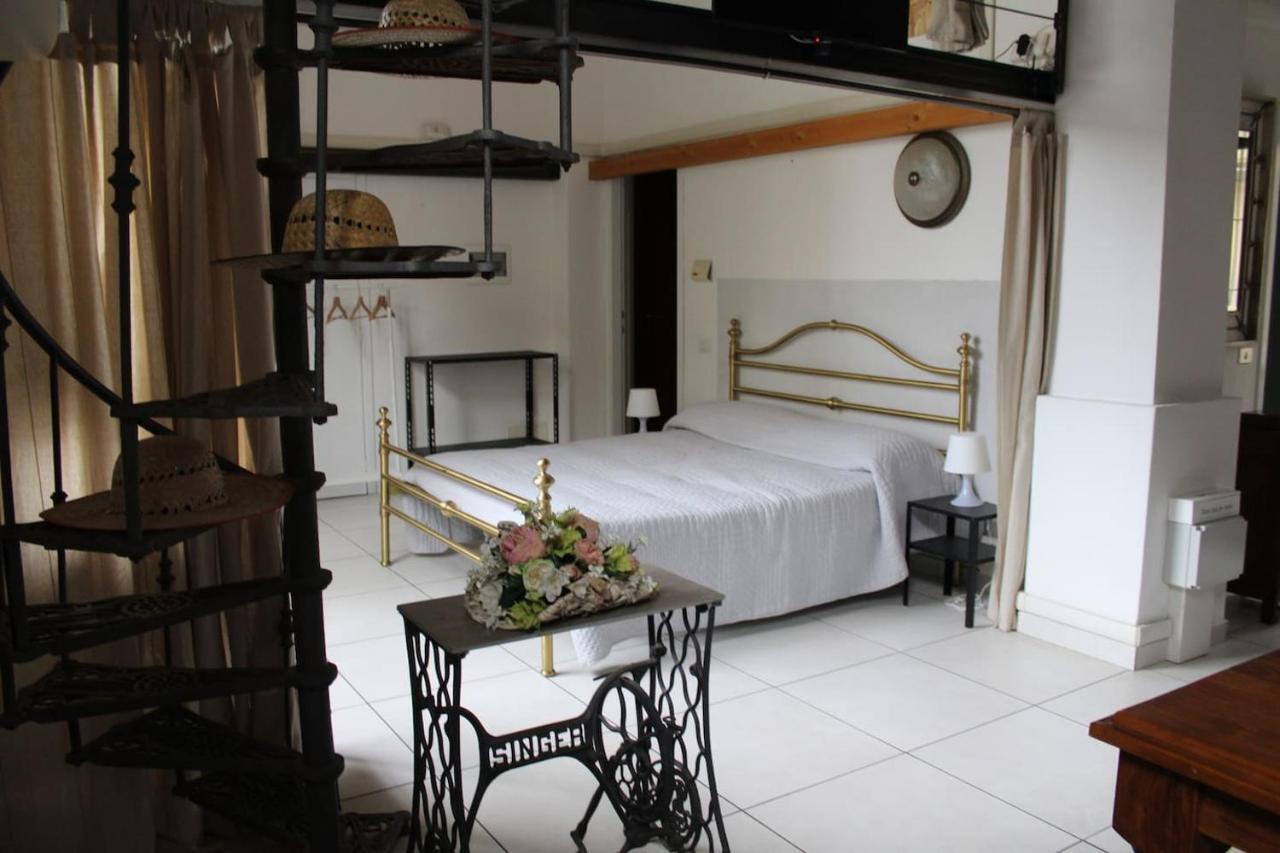 Un Loft Solo Per I Tuoi Occhi Apartment Bergamo Luaran gambar